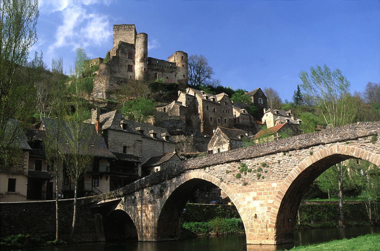 Chambre D'Hotes Au Chateau De Belcastel Belcastel  Exterior foto